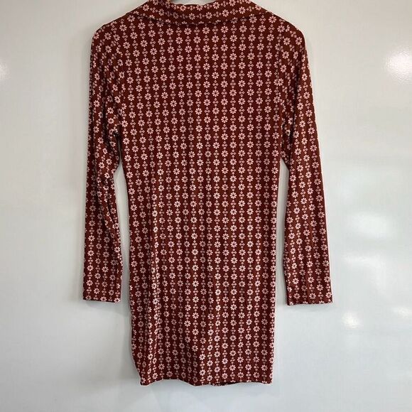 3rd and malt retro patterned long sleeve dress - Picture 7 of 7